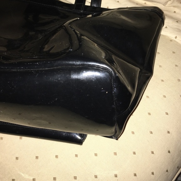 Patent leather tote/wallet set - Picture 3 of 7